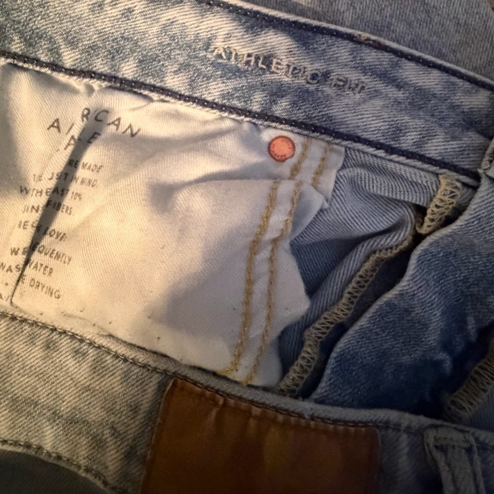 American Eagle 🦅 AirFlex + Ultra-soft Athletic Fit Jean - Picture 10 of 13